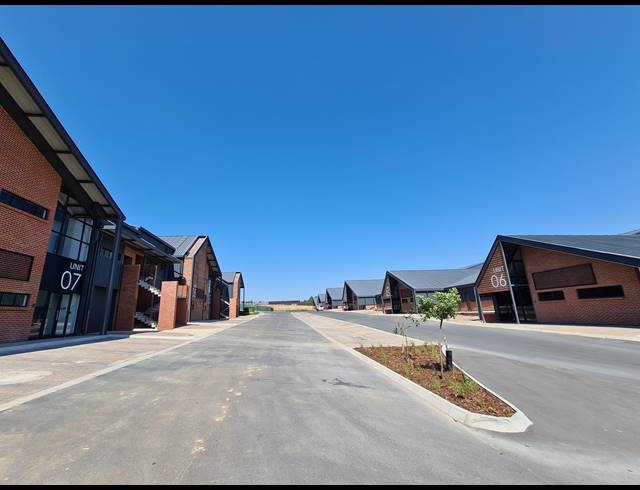 416M² WAREHOUSE TO LET IN RIVERSANDS